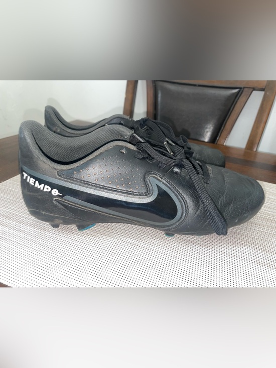 Nike Other - Nike Tiempo Youth Soccer Cleats Size 6 Black